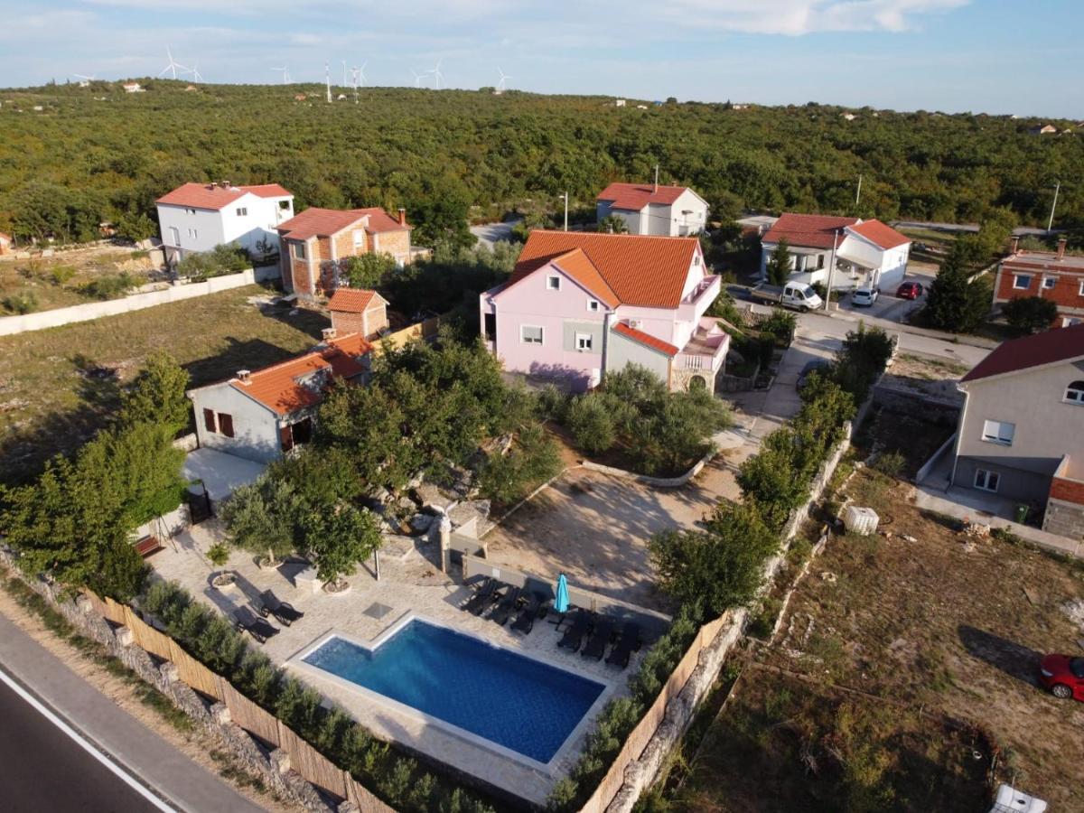 Villa Eagle Бенковаць Екстер'єр фото