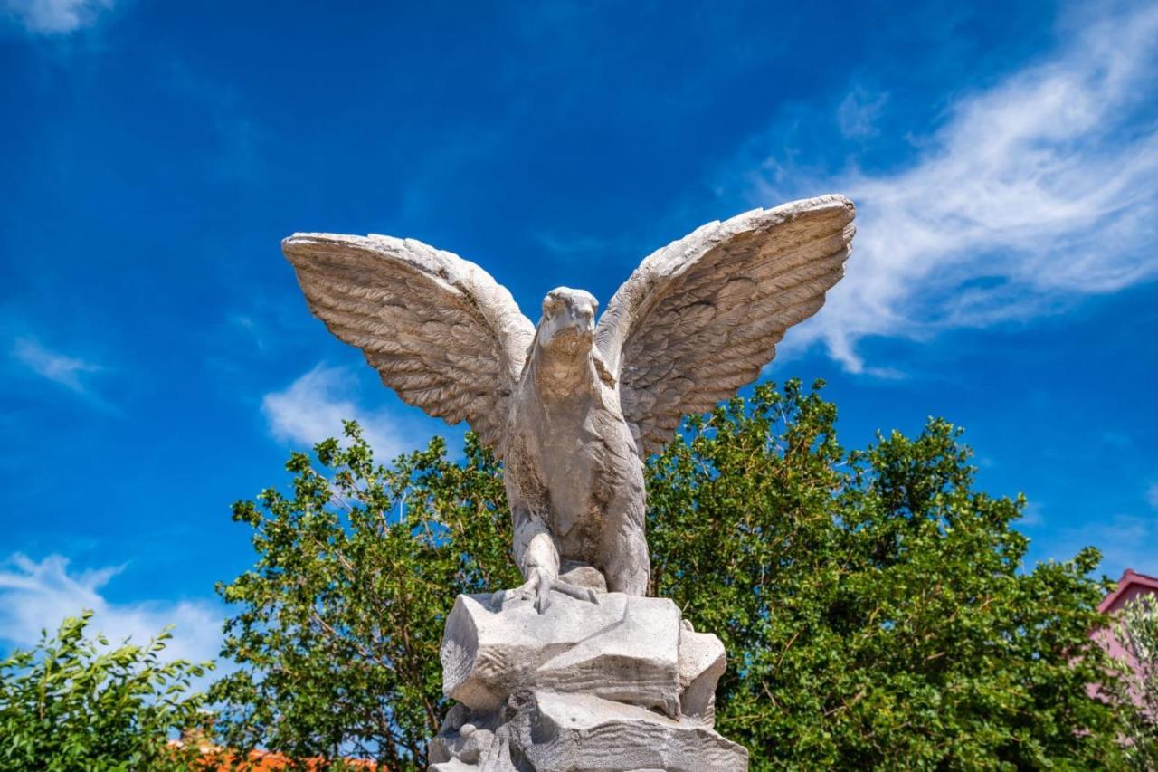 Villa Eagle Бенковаць Екстер'єр фото